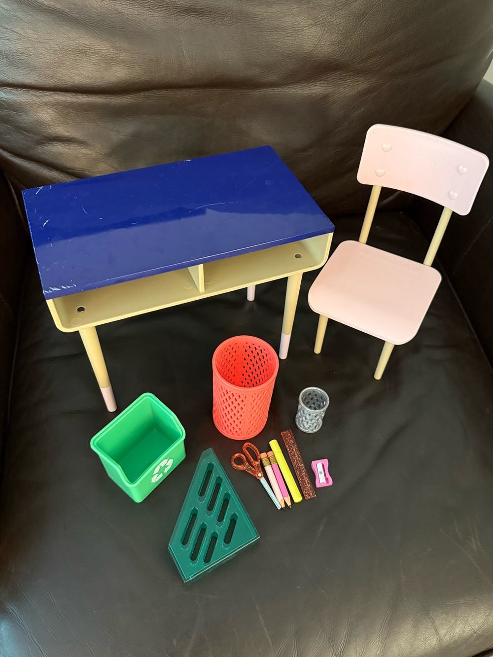 Our Generation Desk Set